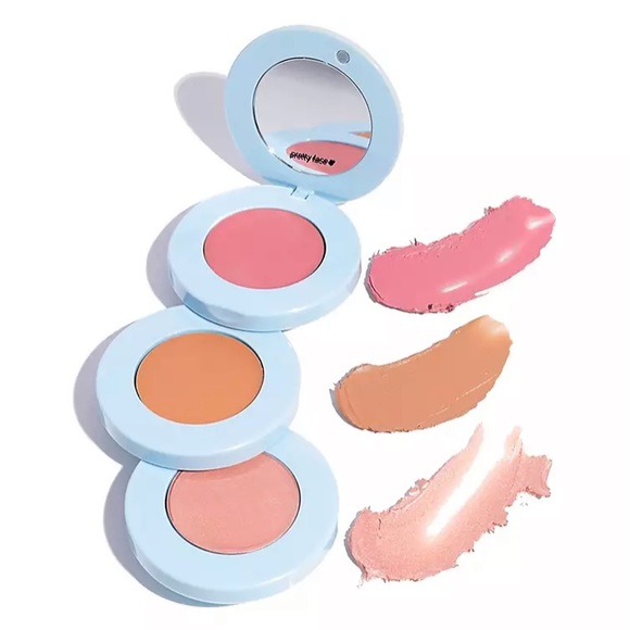 ❤️ALLEYOOP is a 3 in 1 Stackable Compact With Blush, Bronzer and Highlighter❤️ - Picture 2 of 3